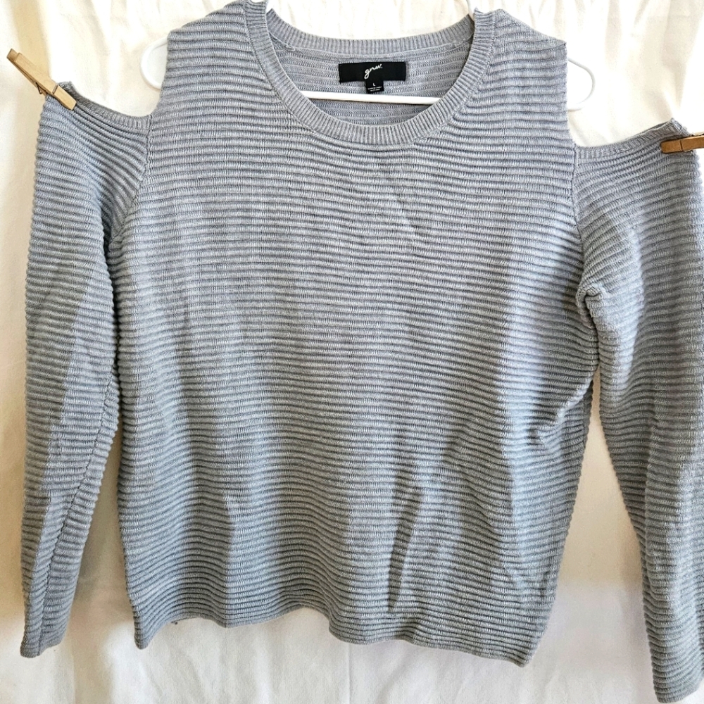 Gray Cold Shoulder Women Sweater Lg